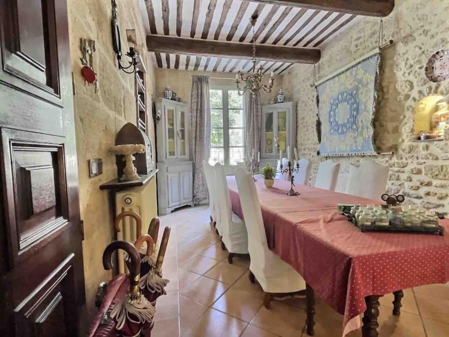 Chez Lydia - Osez La Vie De Chateau ! Pont Du Gard, Uzes Remoulins Exterior foto