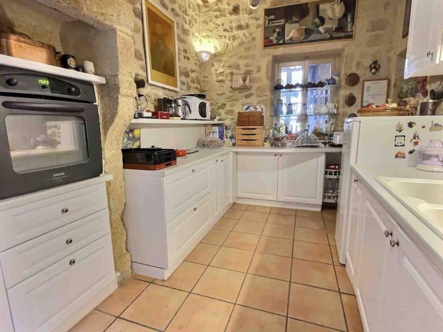 Chez Lydia - Osez La Vie De Chateau ! Pont Du Gard, Uzes Remoulins Exterior foto